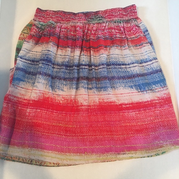 Multiple color skirt - Picture 2 of 4